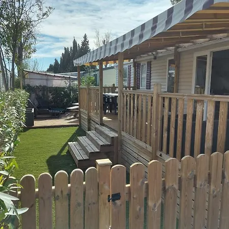 אתר קמפינג Mobilhome Neuf De 2020 , Chambres Spacieuses Fréjus